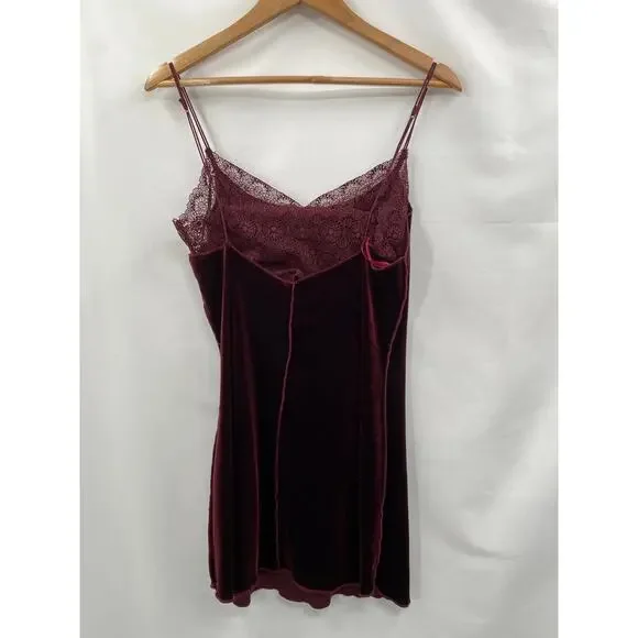 Free People wine maroon velvet lace slip dress -  threedaughtersproperties.com